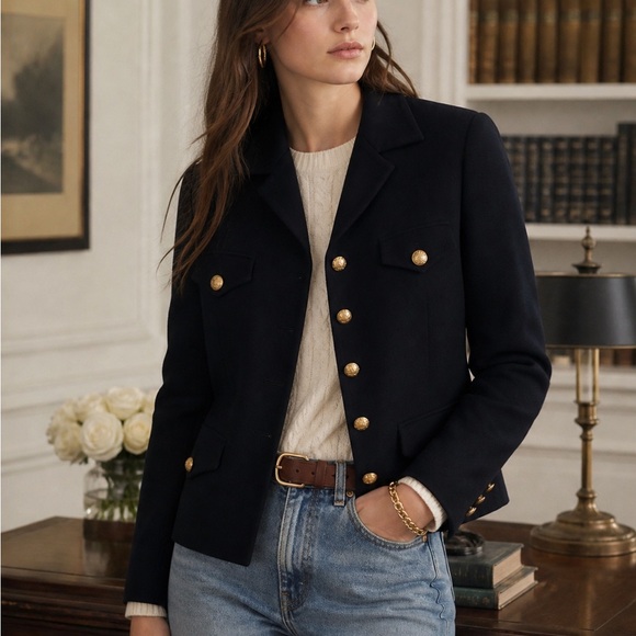 Ralph Lauren Jackets & Blazers - Ralph Lauren Navy Blazer with Gold Crest Buttons Size 6 Classic Chic
